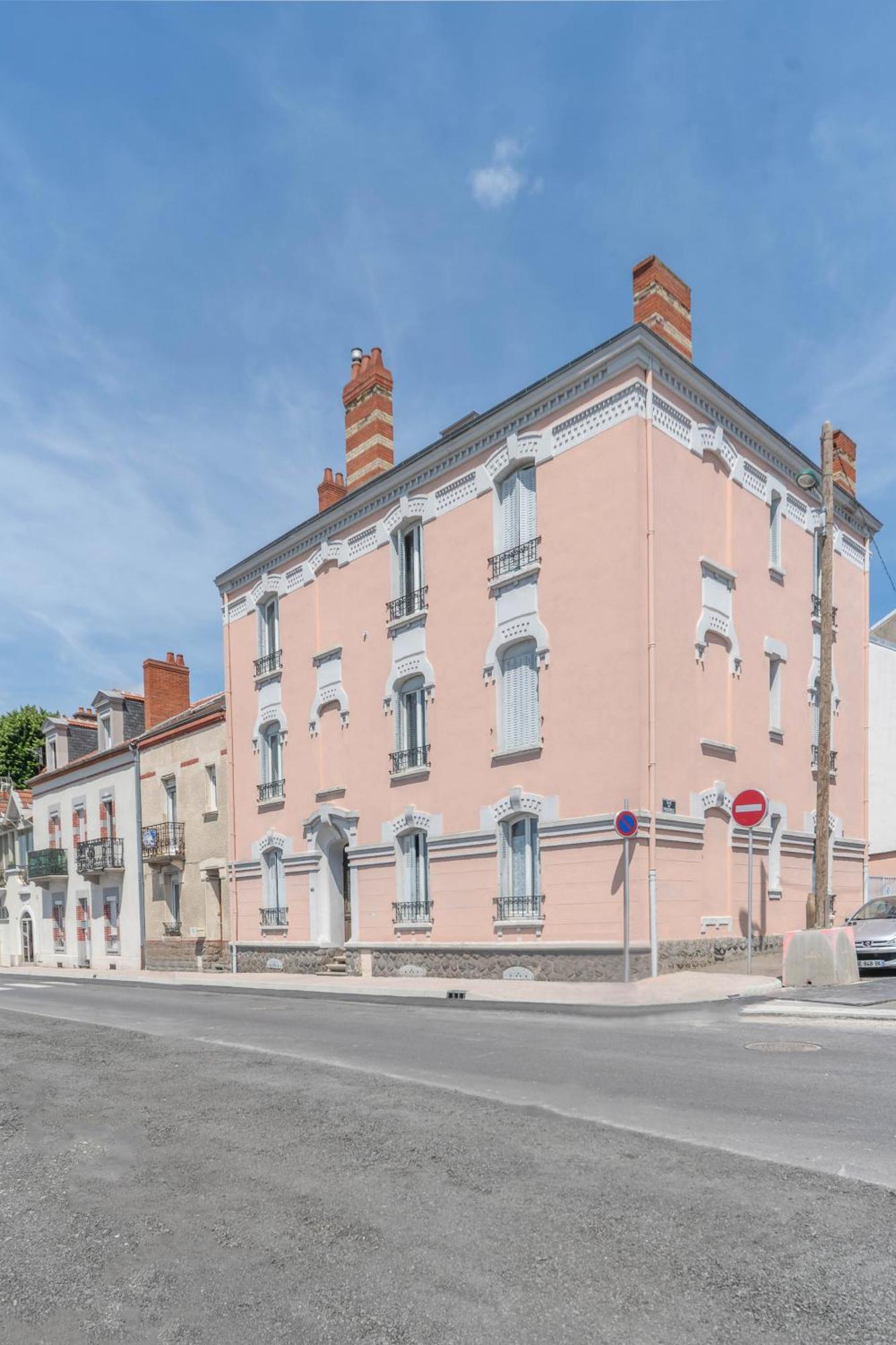 Residence La Provence - Appartements Proches Centre Ville Виши Экстерьер фото